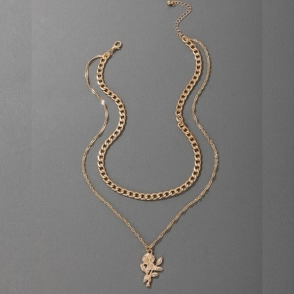 3/$30 💛 Rose Layered Necklace - Picture 2 of 4